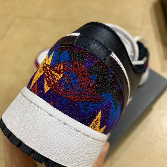 Air Jordan 1 low “Nothing but net” US 5.5Y - Picture 5 of 7